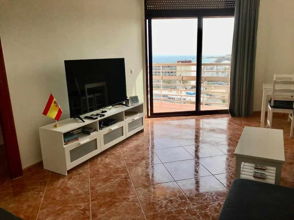 La Roca-Mediterraneo Views, 8Th Floor-New Kitchen- Pool- Parking-Air Conditioning, Ceiling Fans & Free Wifi Torremolinos Apartment