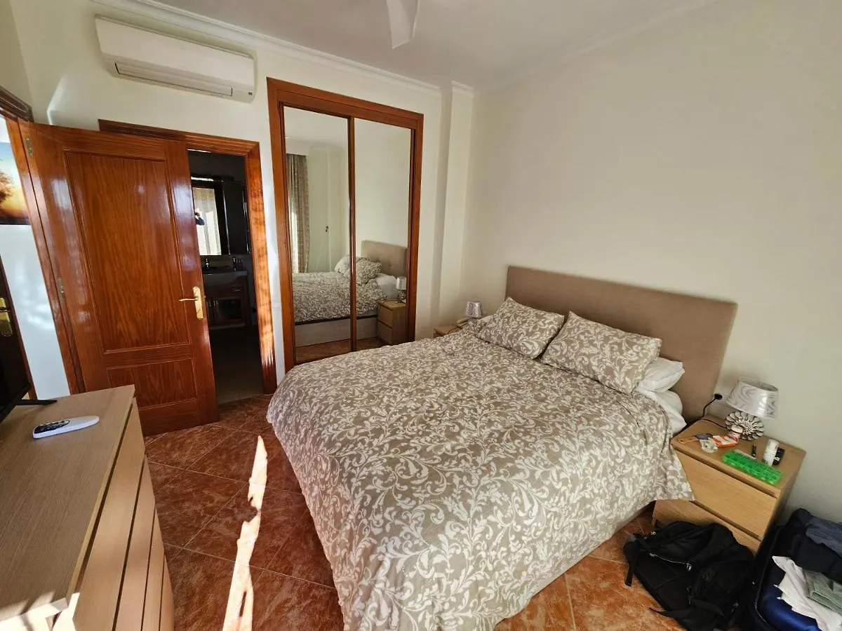 Apartment La Roca-Mediterraneo Views, 8Th Floor-New Kitchen- Pool- Parking-Air Conditioning, Ceiling Fans & Free Wifi Torremolinos