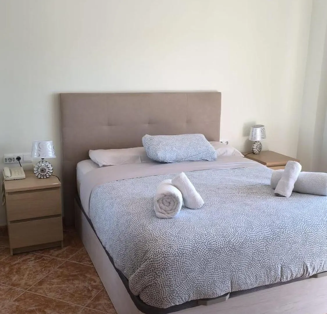 La Roca-Mediterraneo Views, 8Th Floor-New Kitchen- Pool- Parking-Air Conditioning, Ceiling Fans & Free Wifi Torremolinos 0*,  España