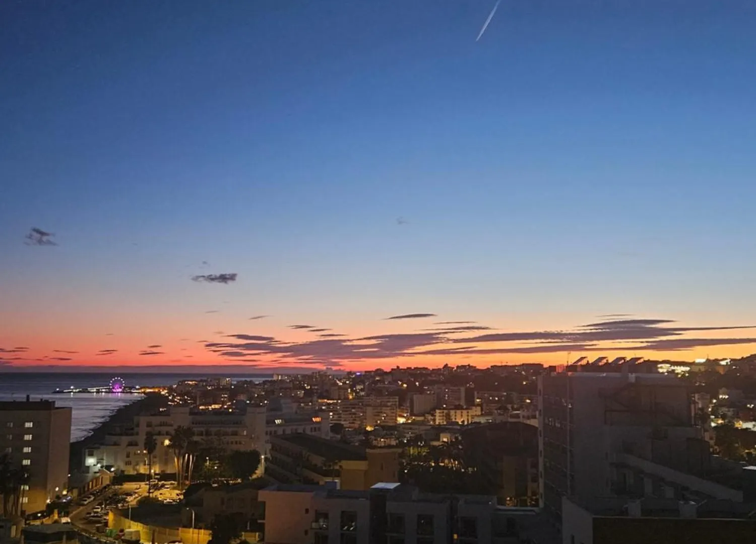 La Roca-Mediterraneo Views, 8Th Floor-New Kitchen- Pool- Parking-Air Conditioning, Ceiling Fans & Free Wifi Torremolinos Apartamento